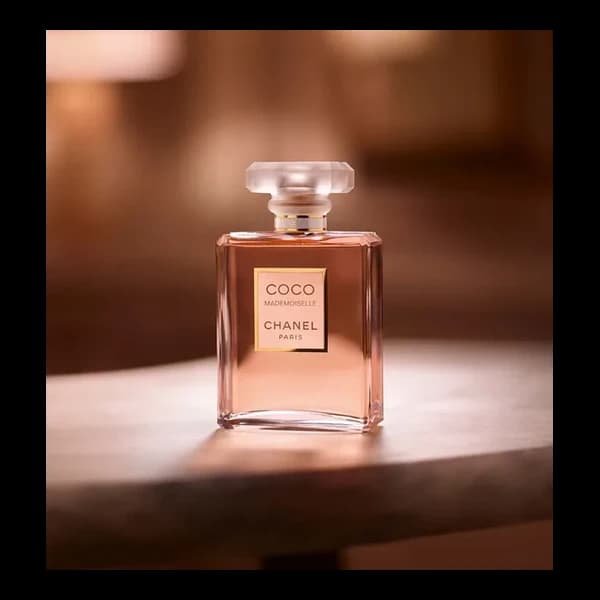 CHANEL Fragrances & Perfumes